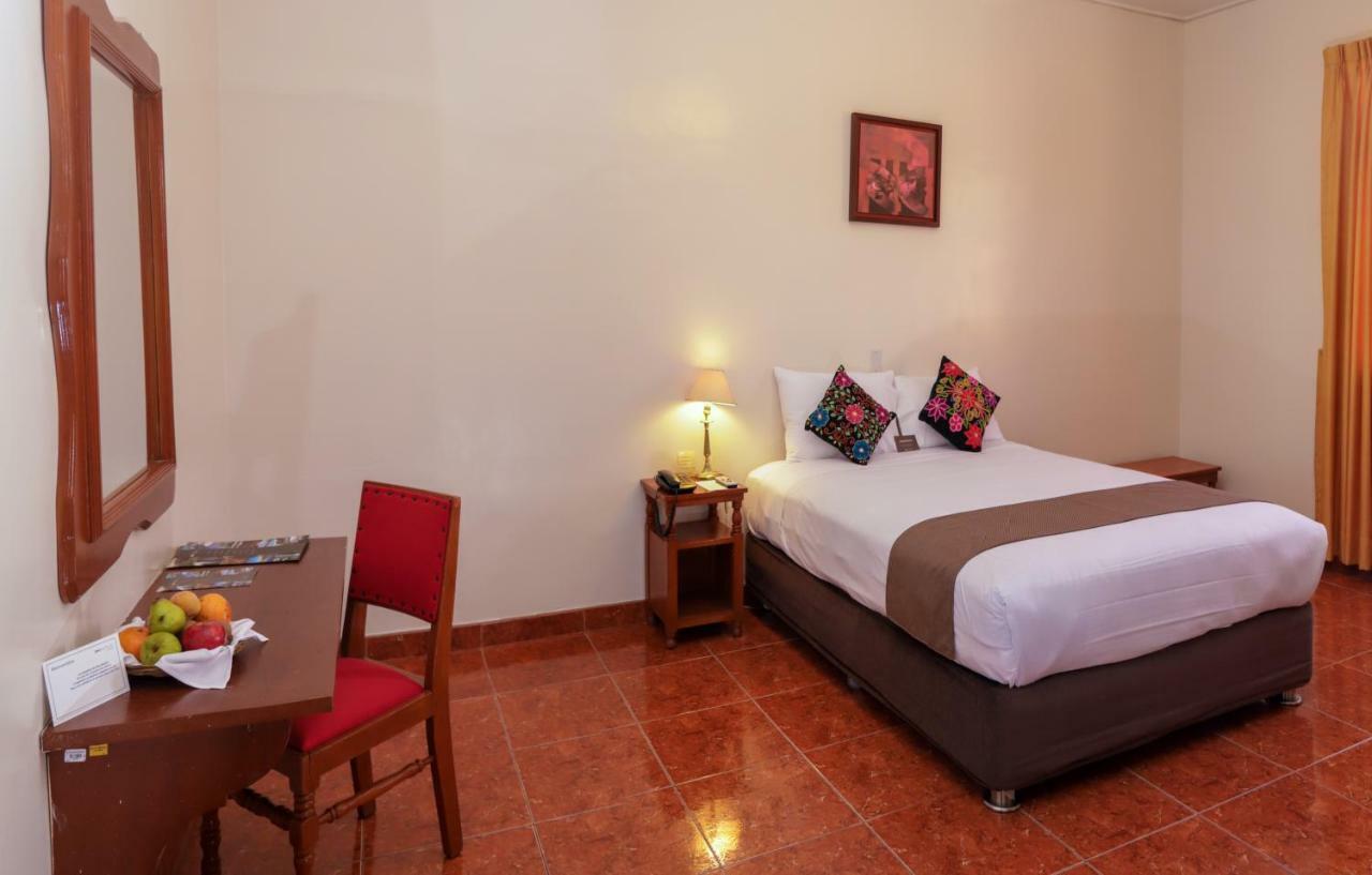 Dm Hoteles Ayacucho Exterior photo